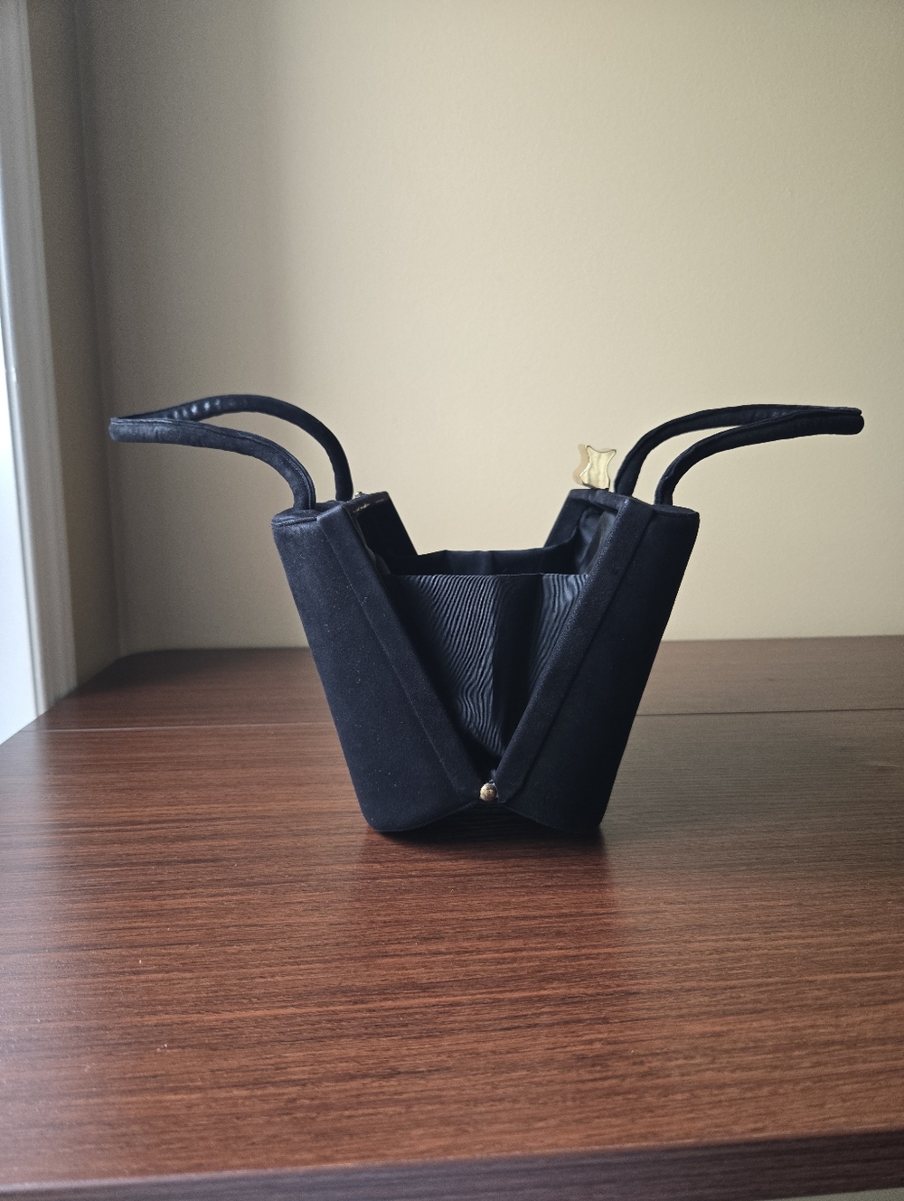 3 Mini Evening Purse's - Picture 10 of 11